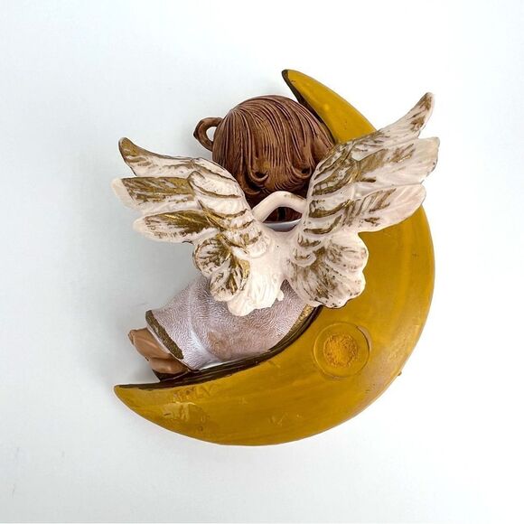 Vtg Sleepy Baby Angel in Crescent Moon Christmas Ornament Made in Italy Resin - Picture 6 of 9